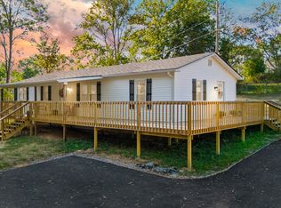 1181 Plum Lick Rd, Paris, KY 40361