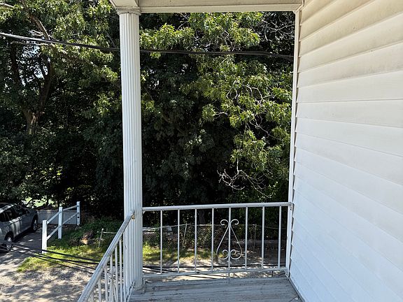 2nd image of 21 Richland Ave