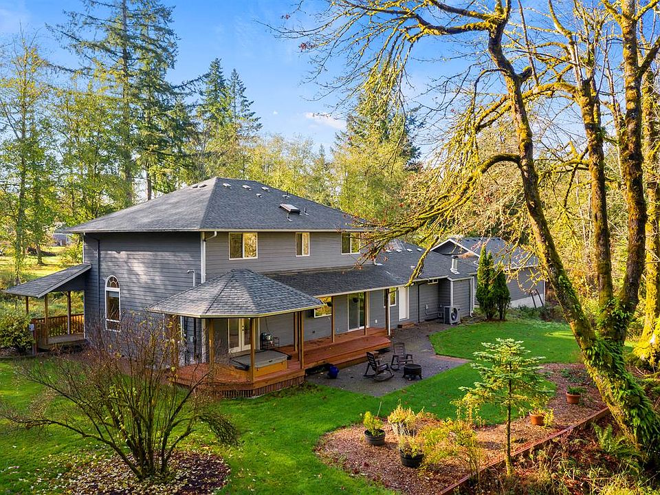 1st image of 10524 Cedar Lake Dr SE