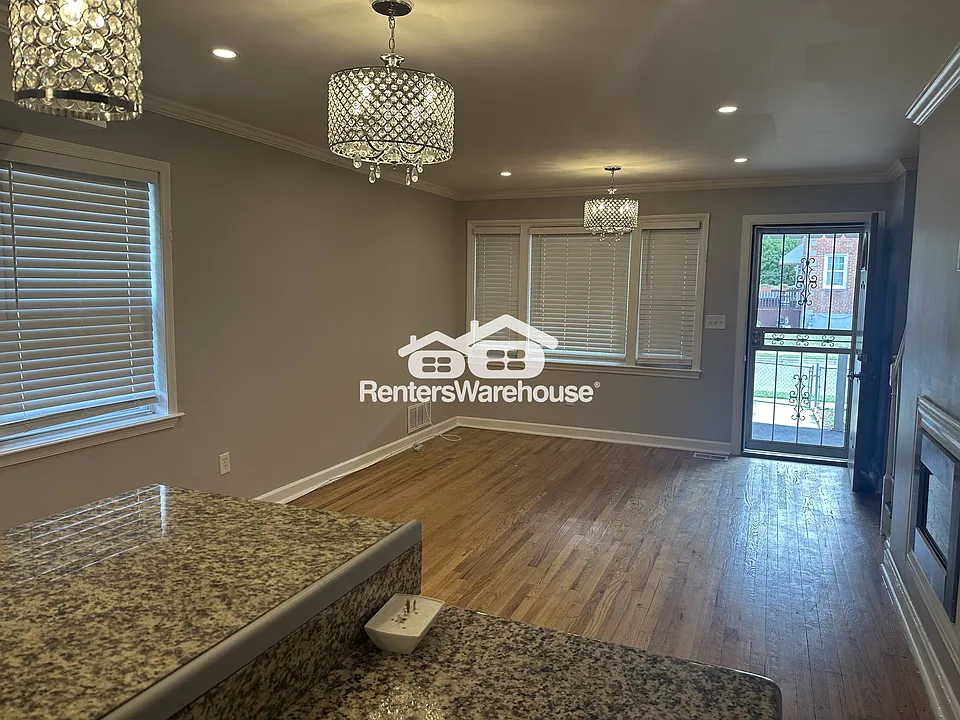 5926 Belle Vista Ave