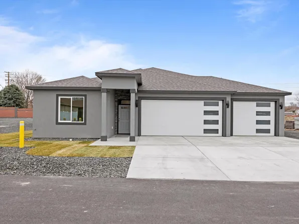 2055 Acadia Ct, West Richland, WA 99353