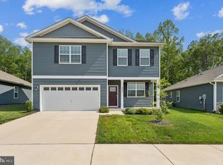 375 Forest Edge Ave, La Plata, MD 20646