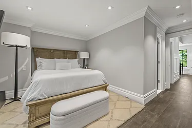 Sold by PRENDAMANO REAL ESTATE