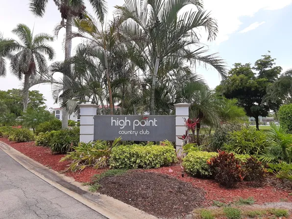5 High Point Cir W, Naples, FL