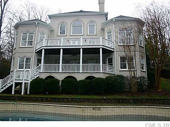 2nd image of 2031 Craigmore Dr