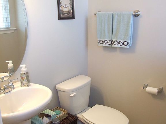 Powder room
