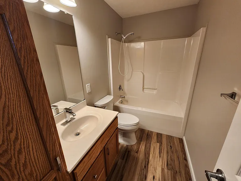 156 Hampton Way #156 — Photo 9