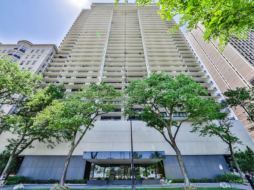 1st image of 1212 N Lake Shore Dr APT 7AS