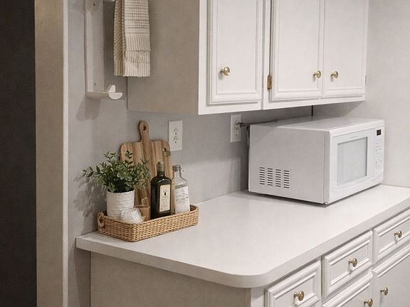 Kitchen With Microwave