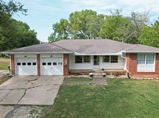 1110 8th St, Corning, IA 50841