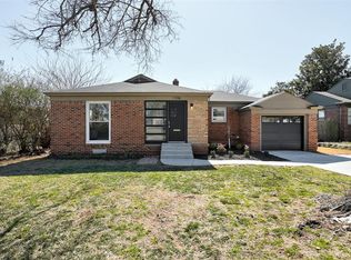 1106 Fenwick Pl, Nichols Hills, OK 73116