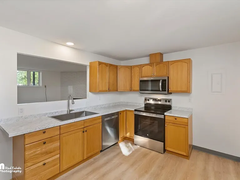 1208 W 46th Ave #C — Photo 2