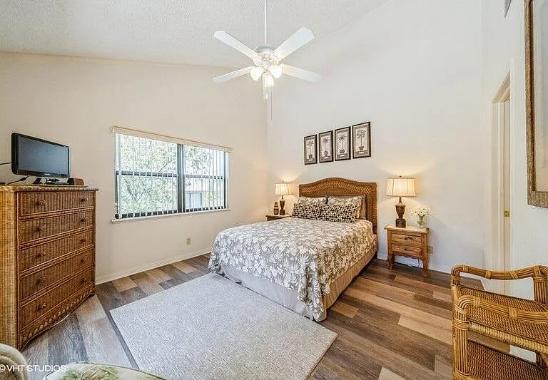 7485 SE Jamestown Ter — Photo 10