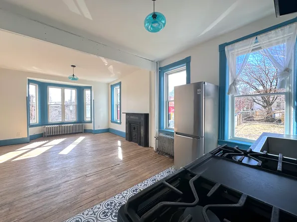 23 Dubois St APT 5, Newburgh, NY 12550