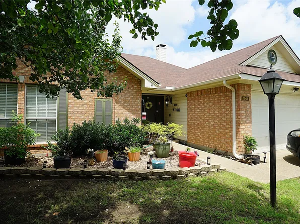 1944 Timberline Ln, Sherman, TX 75092