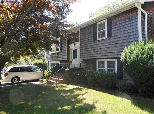 1st image of 421 Merrimac St