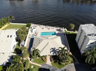 640 Snug Harbor Dr APT F3, Boynton Beach, FL 33435