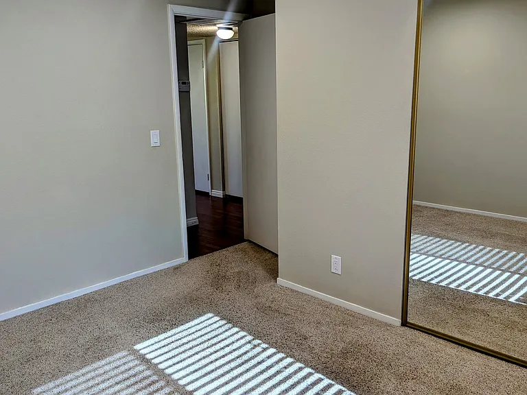 409 Mesa Blvd #201 — Photo 16