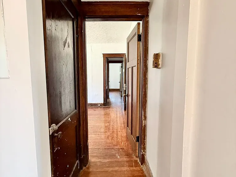 548 Carplin Pl — Photo 9