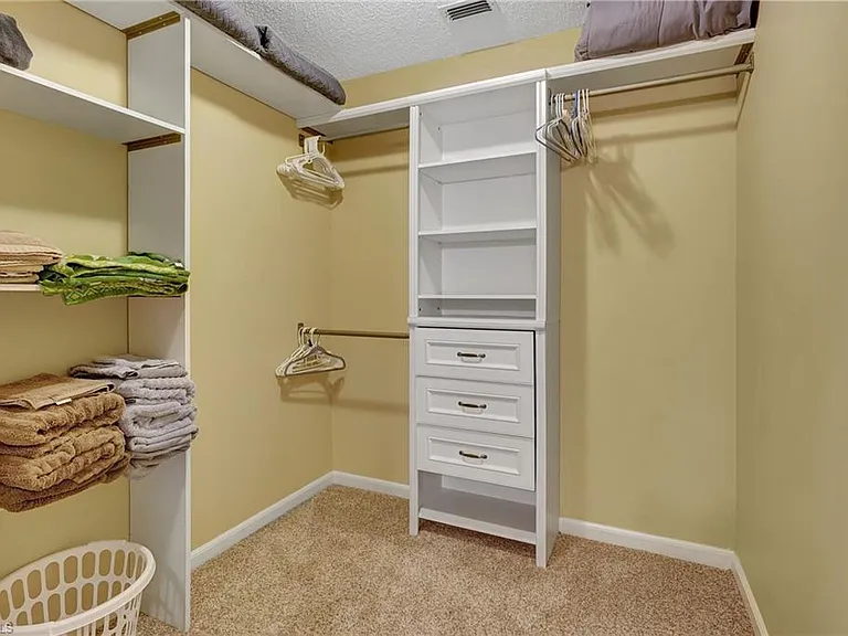3062 Sandpiper Bay Cir #K302 — Photo 17