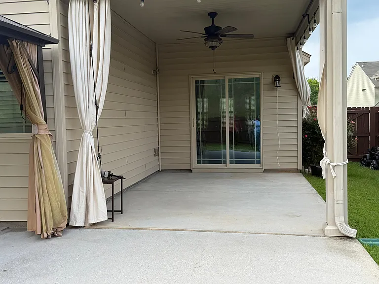130 Caledonia Dr — Photo 28