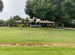 206 Andretti Ave, Sebring, FL 33876
