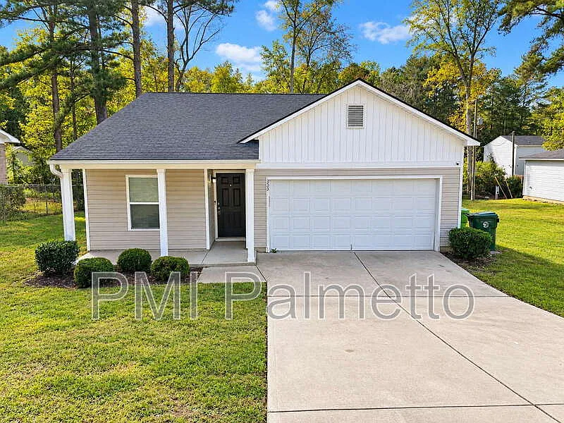 3 bed, 2.0 bath, 1200 sqft, $1,750 — Photo 1