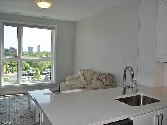 2nd image of 95 Dundas St W #324