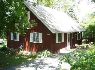 N1518 Bluebird Dr, Lake Geneva, WI 53147