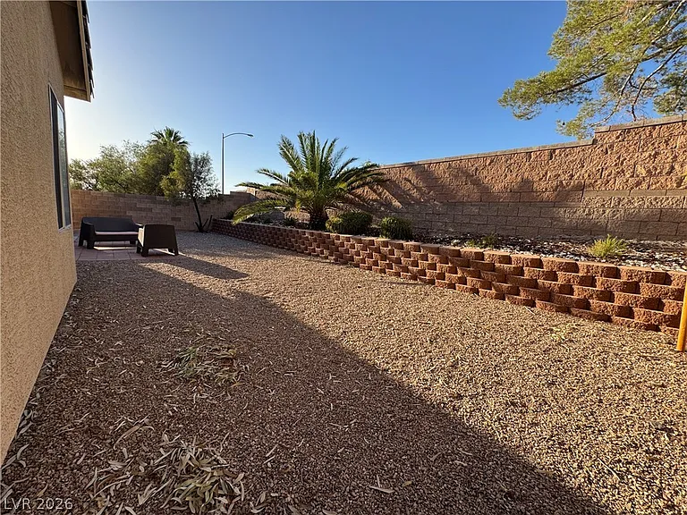 2294 Tedesca Dr — Photo 32