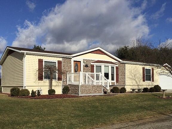 4th image of 3539 Cloverfield Dr NE