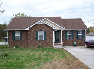 302 Hunter St, Portland, TN 37148