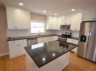 17 Edgewood St, Danbury, CT 06810