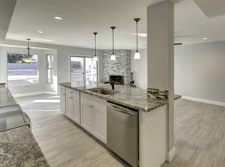 2625 E Claire Dr, Phoenix, AZ 85032
