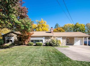 215 Fall St, Washington, IL 61571