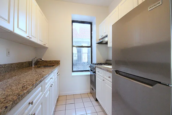 Rented by Corcoran | media 1