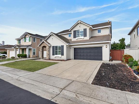 2nd image of 9660 Sea Cliff Way