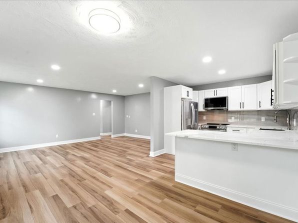 174 S Maple Ave APT 1A