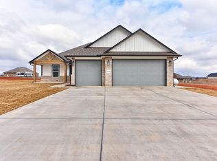 2310 Lions Pride Way, Blanchard, OK 73010