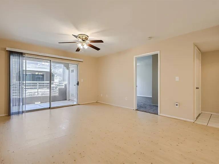1909 Mountain Hills Ct #206-1-1 — Photo 24