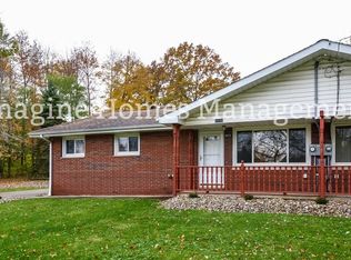 8976 & 8980 N Bedford Rd, Macedonia, OH 44056