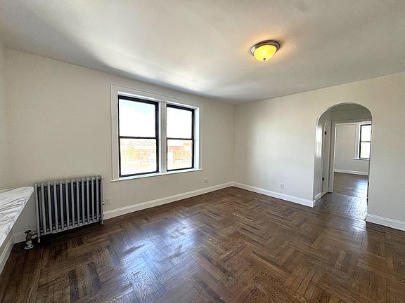 5th image of 607 Grandview Ave APT 4E