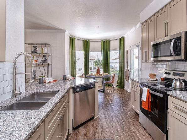 4750 E Union Hills Dr APT 3040