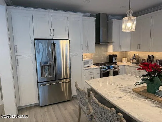 13 8th Ave #209 — Photo 7