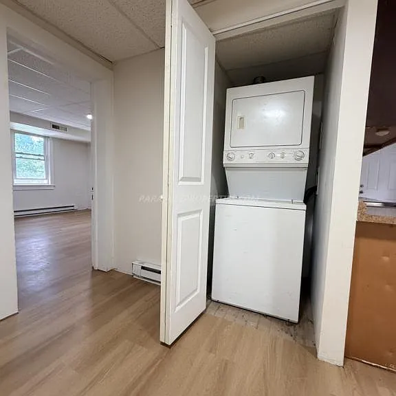919 Clay Ave — Photo 8