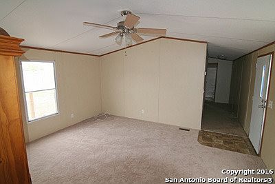 4th image of 210 S County Road 5606