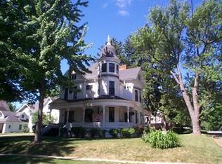 115 N 5th St, Saint Clair, MI