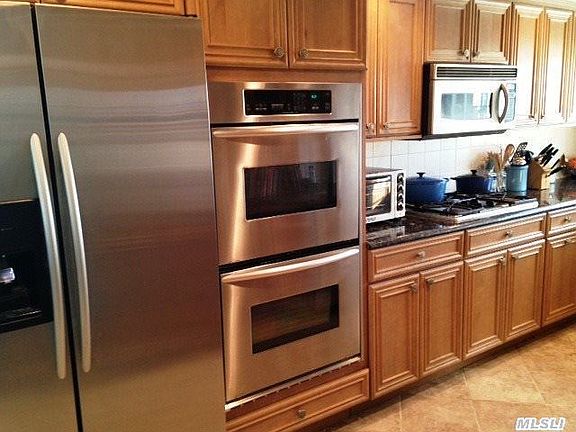 3rd image of 3238 Weidner Ave