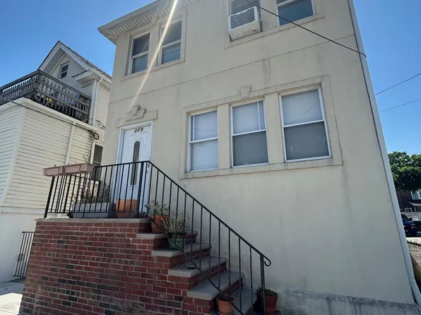 315 Beach 90th St, Far Rockaway, NY 11693