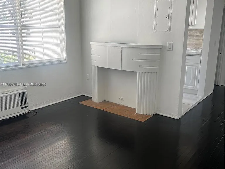 1608 Drexel Ave #18 — Photo 16